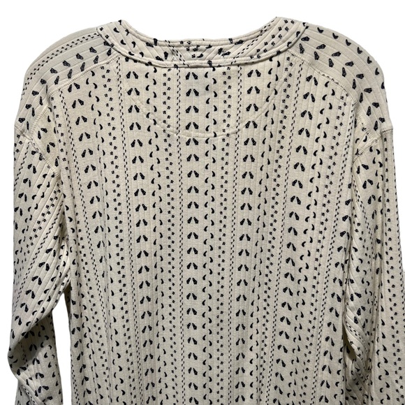 Warner Bros. Tweety “The One and Only” Pajama Top Dress Size Small/Medium - Picture 10 of 12